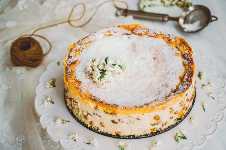 Rețetă de pască simplă și rapidă – Ideală pentru Paște și sărbători